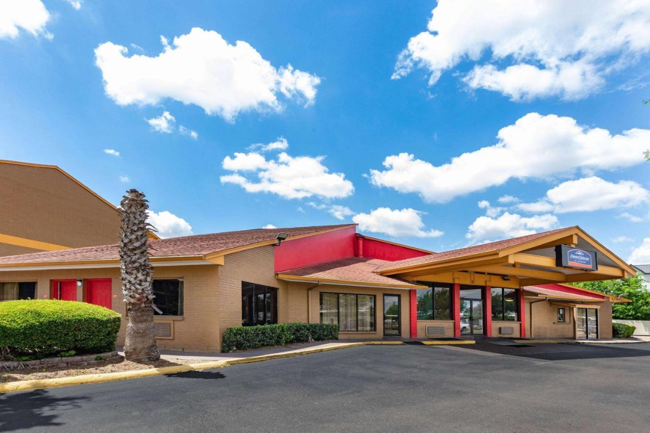 Howard Johnson By Wyndham Houston Hobby Airport Zewnętrze zdjęcie